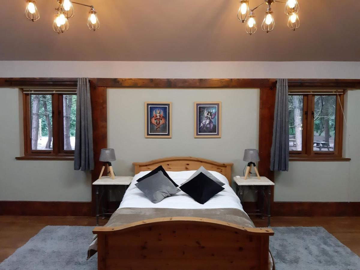 Wyldwood Lodge Чідл Екстер'єр фото